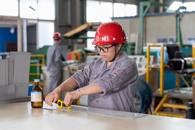 The key role of zinc layer